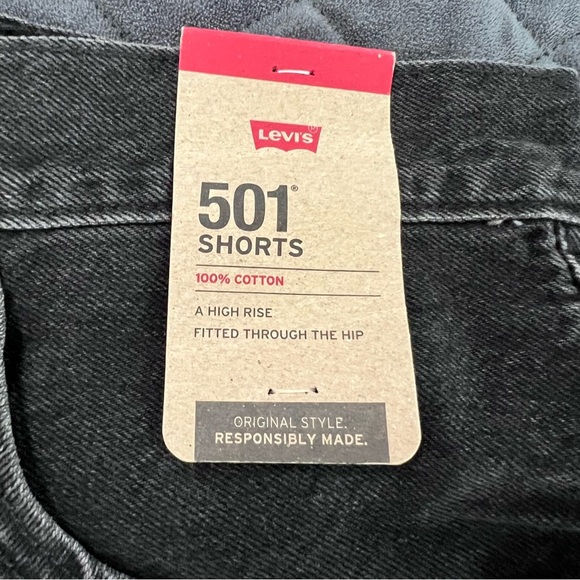 Levi’s 501 Shorts Women's 31 Distressed Jean High Rise Cut Off Black B22 - Picture 2 of 9